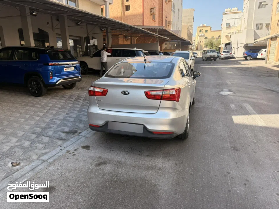 للبيع كيا ريو موديل 2016