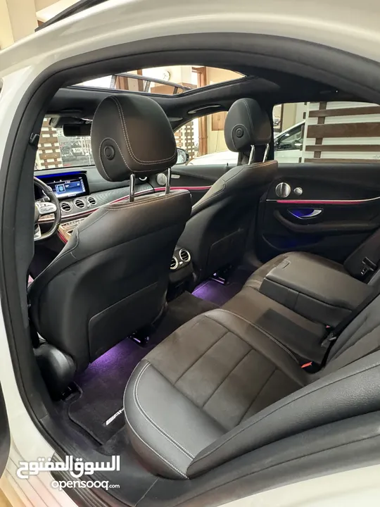 مرسيدس E300de ديزل وكهرباء 2020 AMG اضافات كاملة فحص ممتاز دهان شركة سياره اقتصاديه جداً
