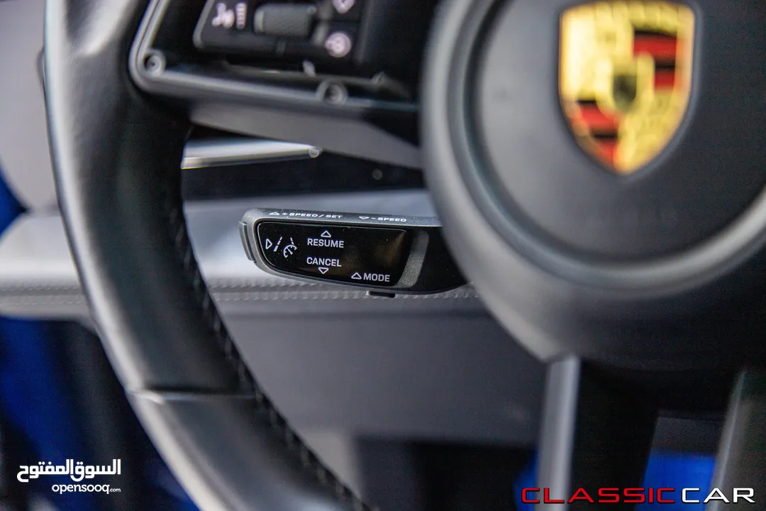 Porsche Taycan Turbo 2021 dual motor   كهربائية بالكامل  Full electric