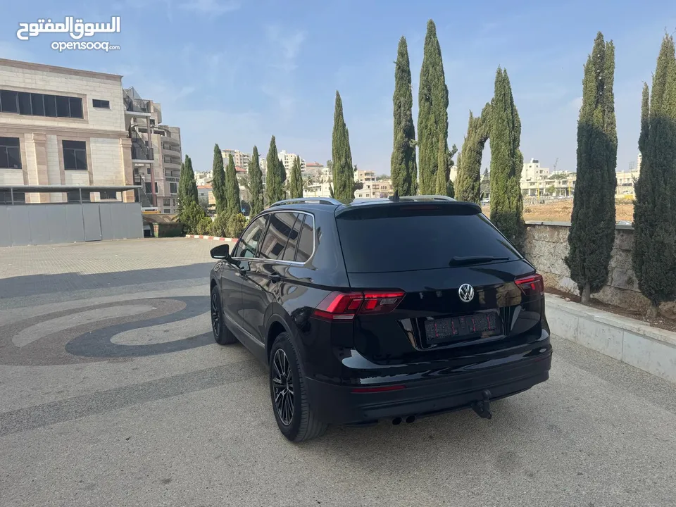 VW - TIGUAN