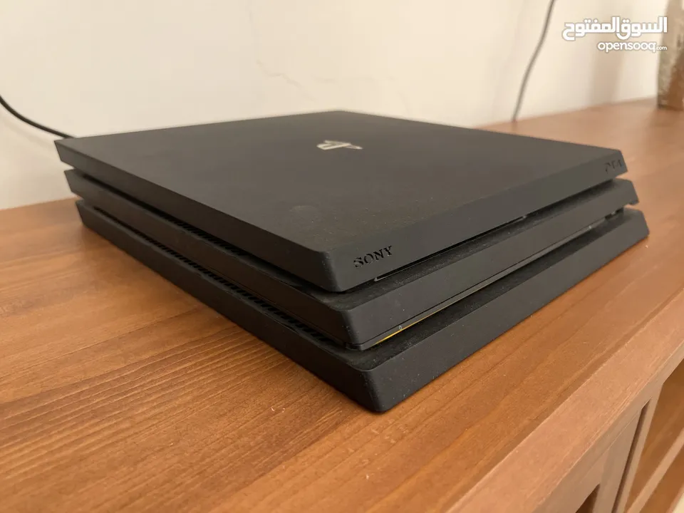 PS4 Pro 1TB Used