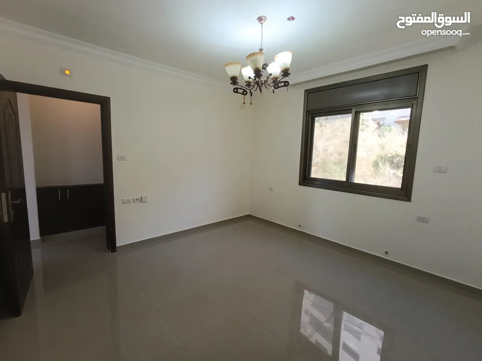 شقة في المصايف 150 متر صافي 3 غرف من المالك مباشرة (عمارة تل المصايف - طابق ثالث)