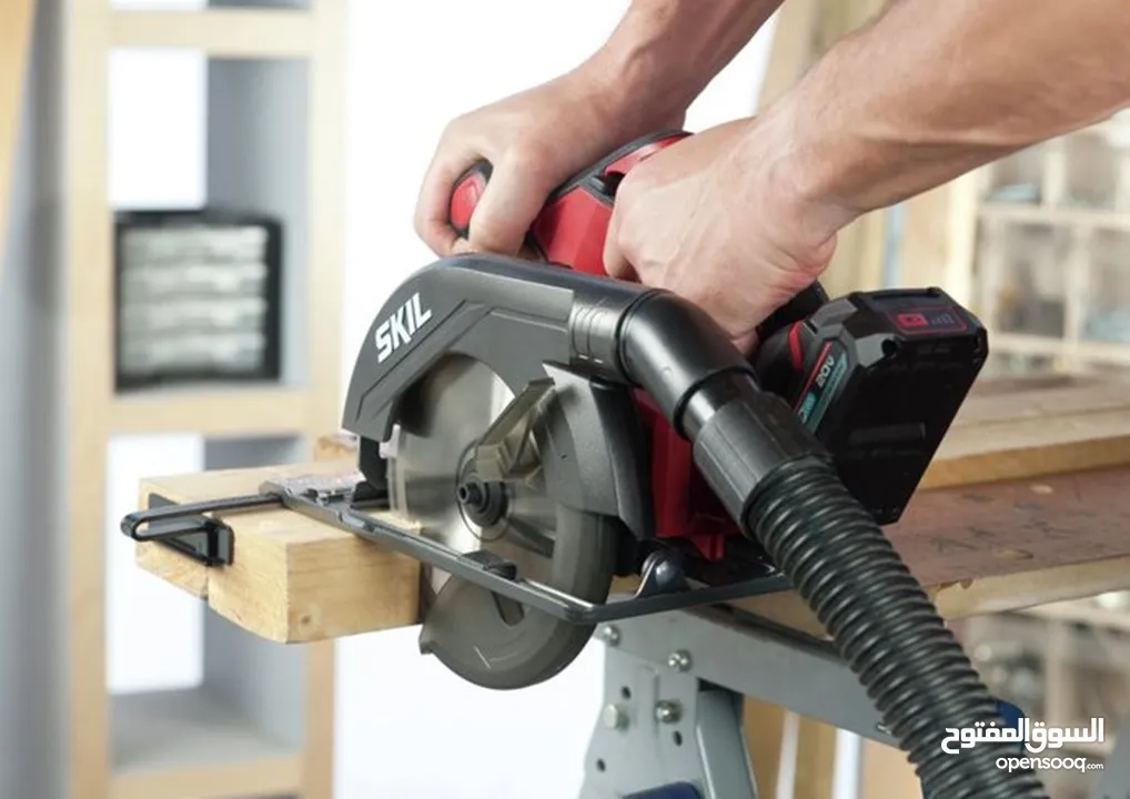 منشار دائري لاسلكي 20 فولت لقطع الخشب 6.5 بوصة (165 مم) skil