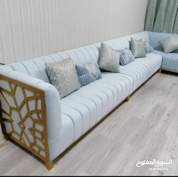 Carpet - Wallpaper - parquet - Sofa - Curtains - Rollers -  We selling Anywhere in Qatar  √