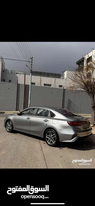 بسعر منافس ومغري (قابل للبدل )كيا3 2022وارد كوري  فحص كأمل وفل كامل فقط بدون الفتحه