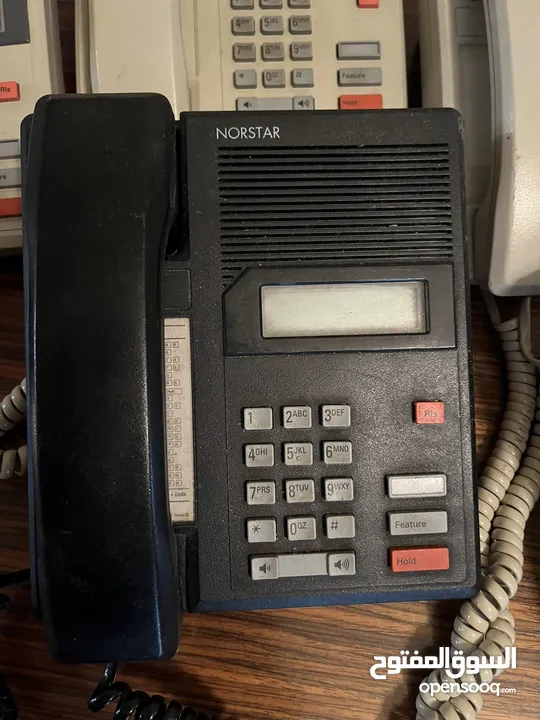 مقسم تلفونات ماركة Nortel Norstar صناعة أمريكية عدد 8 اجهزة مع شاشات بحال الجديد