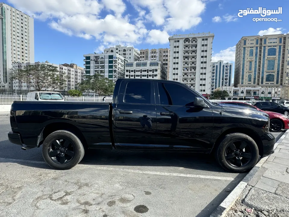 DODGE RAM 2019 Black Edition