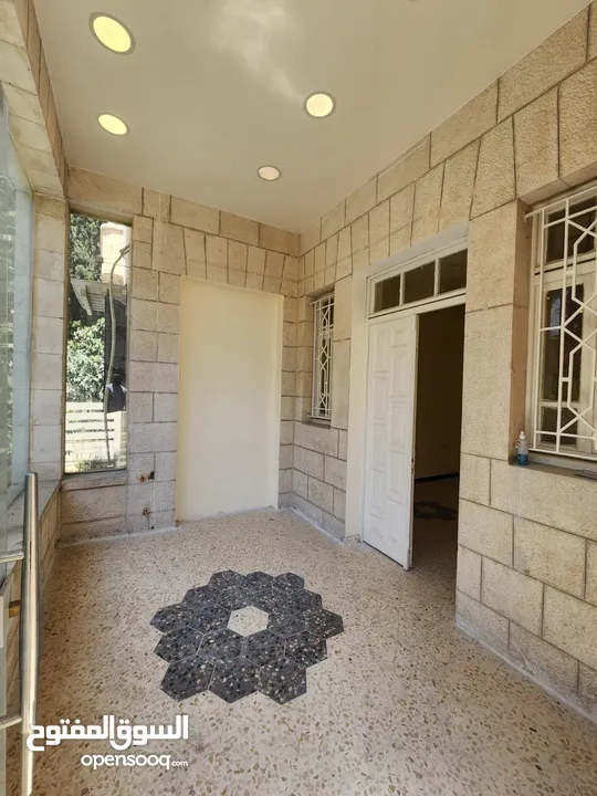 عمارة للبيع في منطقة جبل عمان / الويبدة - ref:14622