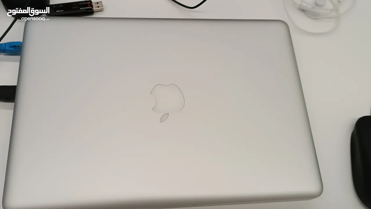 Apple MacBook pro Core i7 , 16 GB Ram