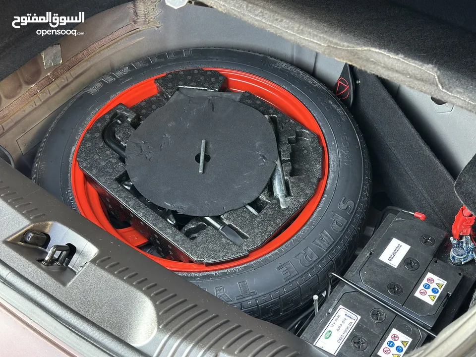 JAGUAR XF 2013 Full loaded (مخزنة) وارد الوكالة وصيانة الوكالة قاطعة مسافة 40 الف كم