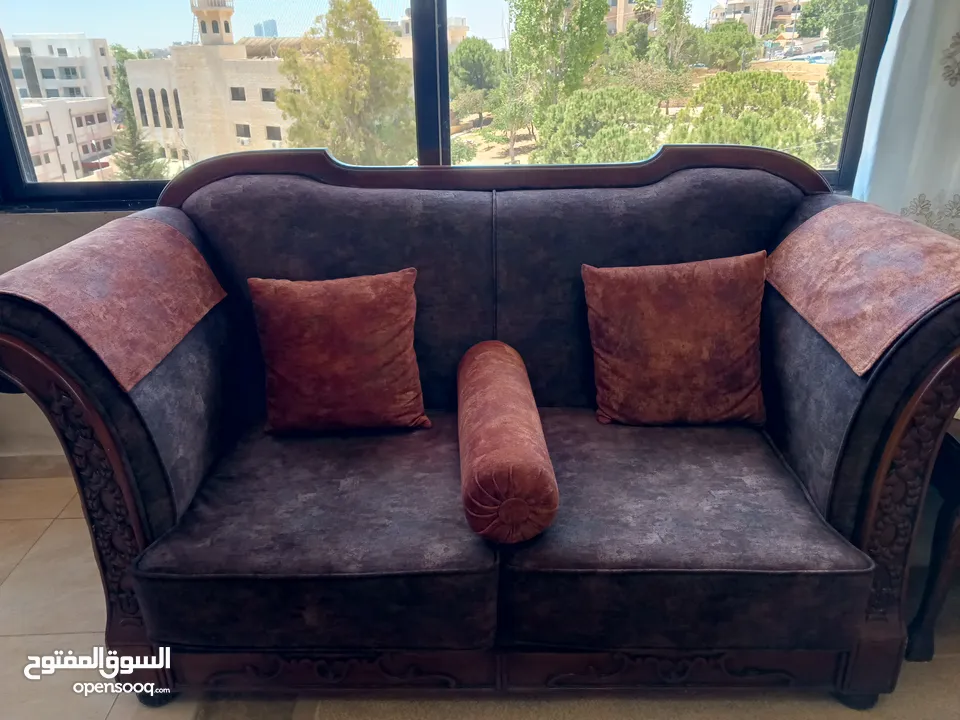 اثاث غرفة سفرة وجلوس