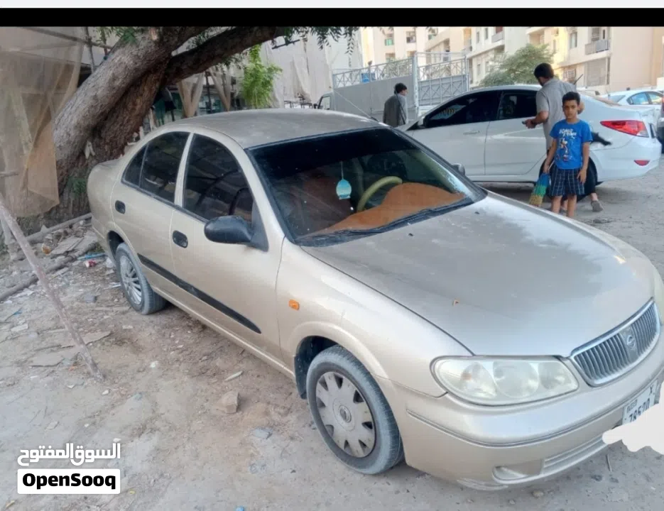 نيسان صني 2004 الشارقه النباعه رقم التواصل التواصل واتس