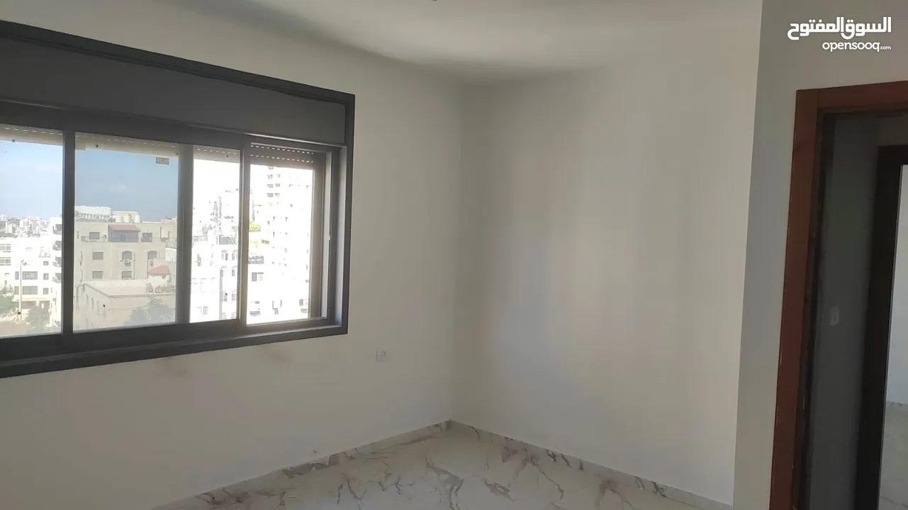 شقه مميزه للايجار عين مصباح مناسبه جدا لعرسان أو عائله صغيره