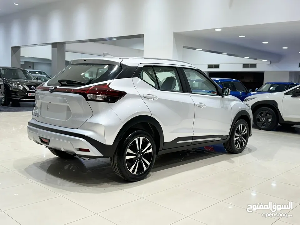 Nissan Kicks 2024 (Silver)