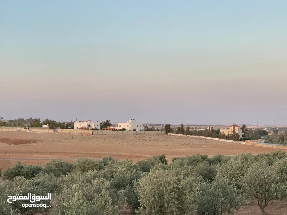 للبيع قطع ارضي مميزة بمساحات زراعية 3437م/3537م ملاصقة لمنجا تلعة النوران