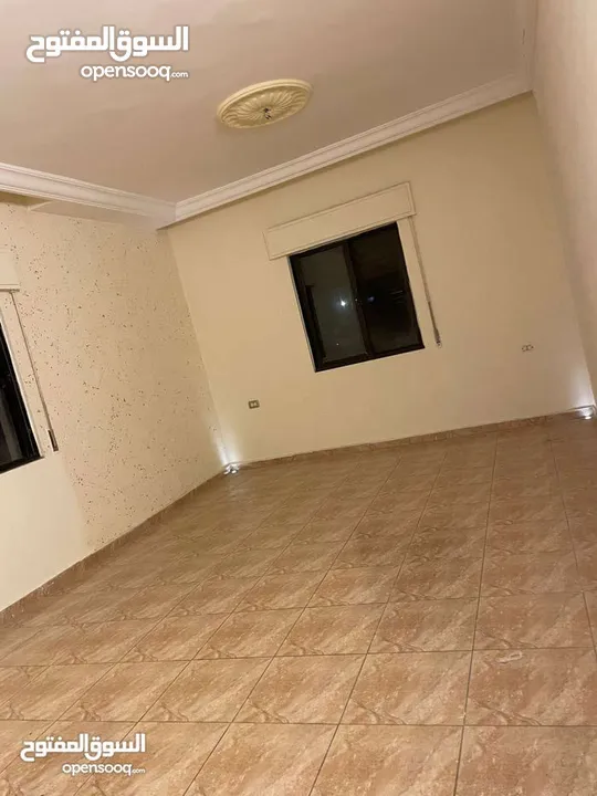 شقه فارغه للإيجار