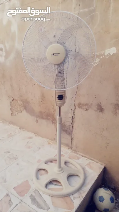 مرواح بصلاة على البني مواتير نحاس مقفولات