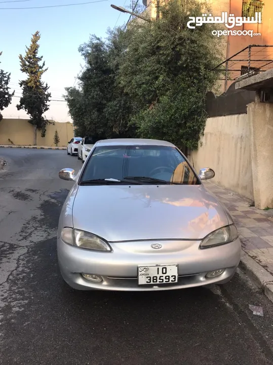 سيارة افانتي 1995