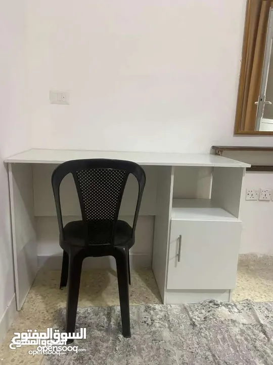 شميساني قرب حديقة الطيور و مستشفى الشميساني غرفة و صاله مفروش