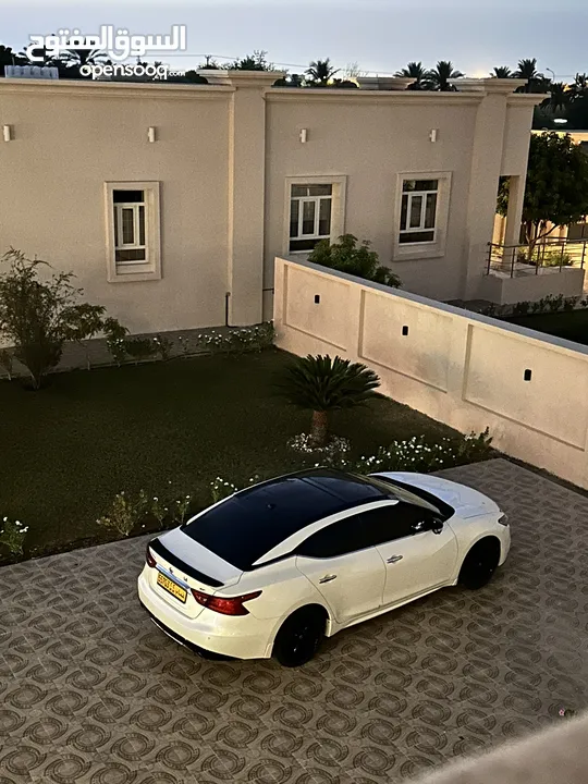 نيسان مكسيما خليجي  SR1 Midnight Edition 80k kM! First owner