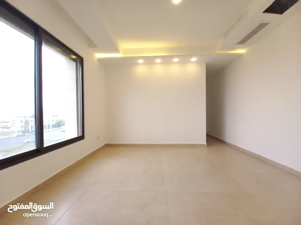 فيلا للإيجار في منطقة عبدون  ( Property 36558 )-175055043