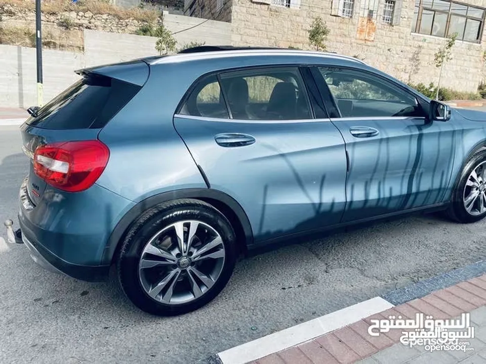 مرسيدس gla 250 4matic