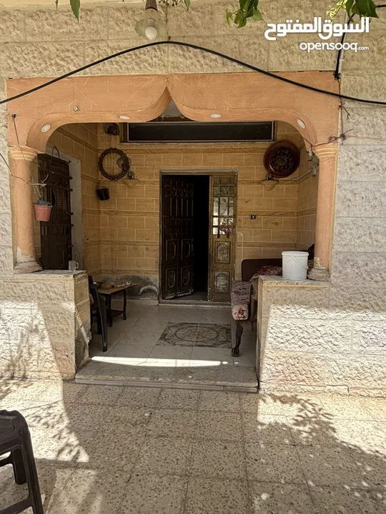 بيت عائله كبير للاجار الشهري