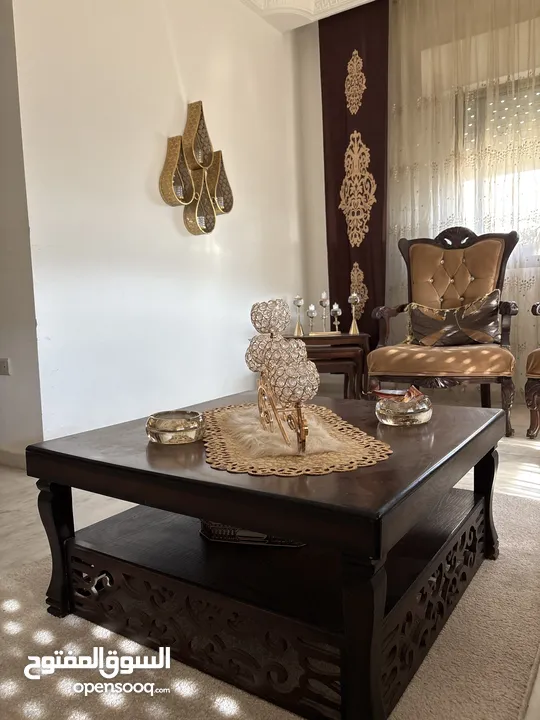للبيع طقم أثاث منزل متكامل بحالة ممتازة جداً