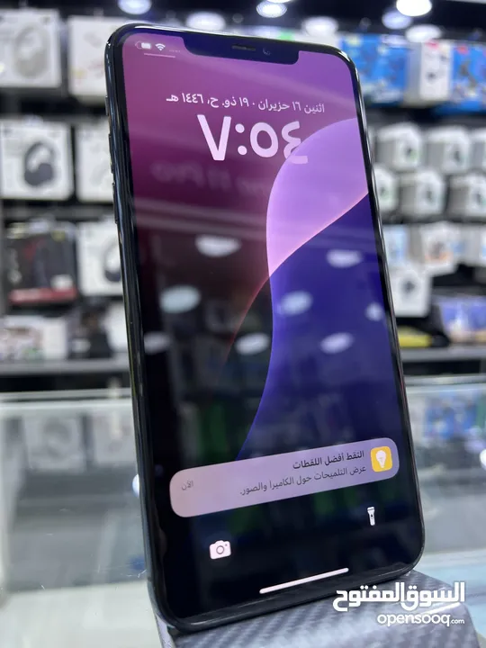 Used iPhone 11 Pro Max (256) GB  ايفون 11 برو ماكس مستعمل بحالة ممتازة  غير مفتوح او مصلح ابدا (^_^)