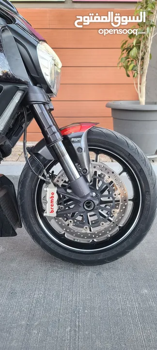 للبيع المستعجل ducati diavel carbon