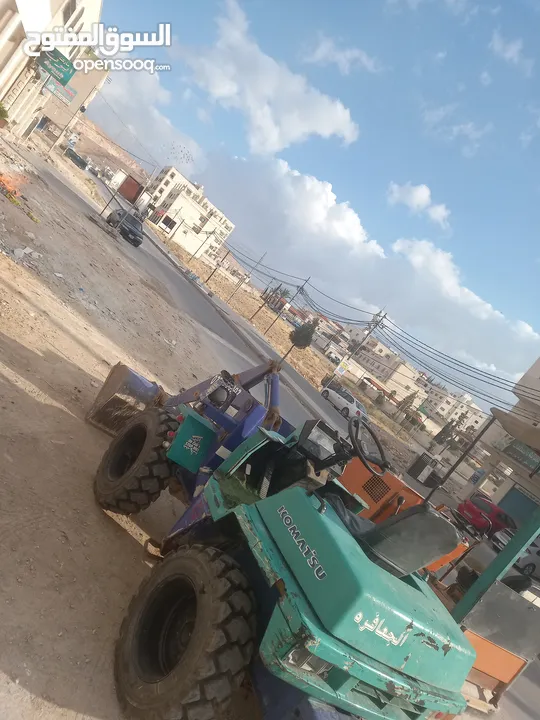 جرافه للأجار جرافه اكبيره صغيره قلابات مداحل فحص انشائي جرافه مرخصه
