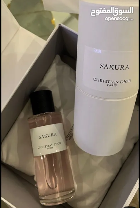 عطور جميلة وروائح جذابة وأسعار مناسبة