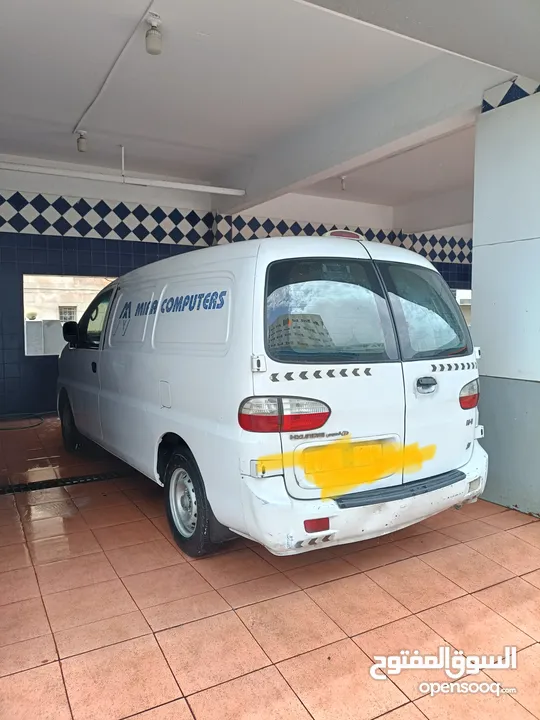 Hyundai H1 very good condition. Just by and drive.no maintenance required