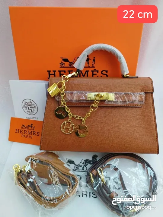 Hermes, New Model. With Box Everything look like fashionable.
