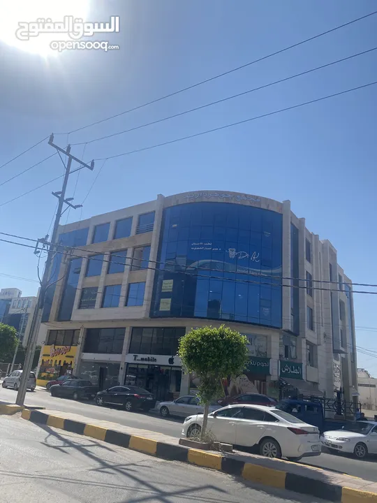 مكاتب ل افضل اماكن اربد بمختلف الاسعار والاماكان والمساحات ويوجد شقق للاجار من المالك مباشره