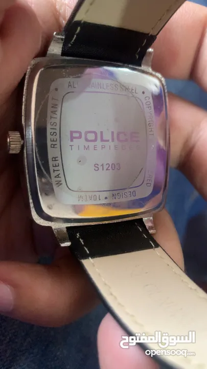 ساعه police مرتبه ونظيفه استعمال اكمن مره فقط