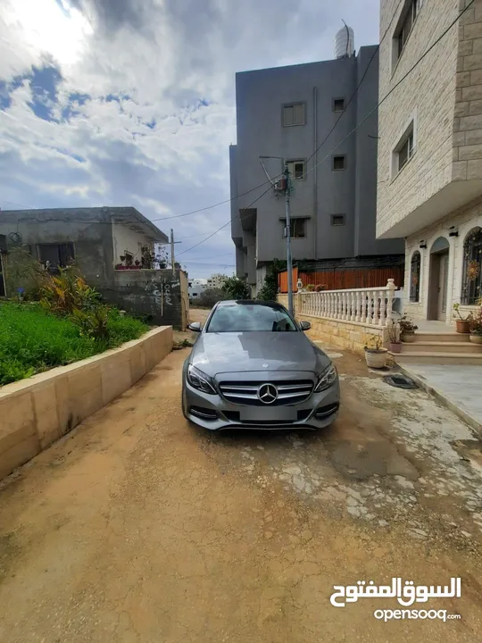 مرسيدس بنز الفئه c200 بنزين