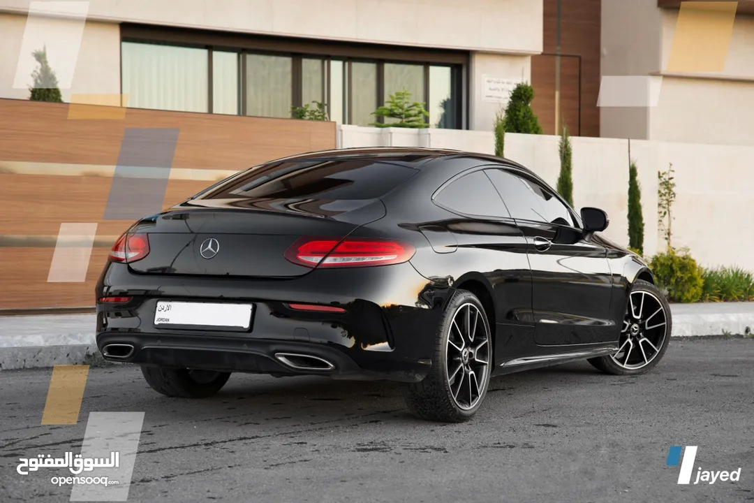 Mercedes Benz c200 coupe 2021