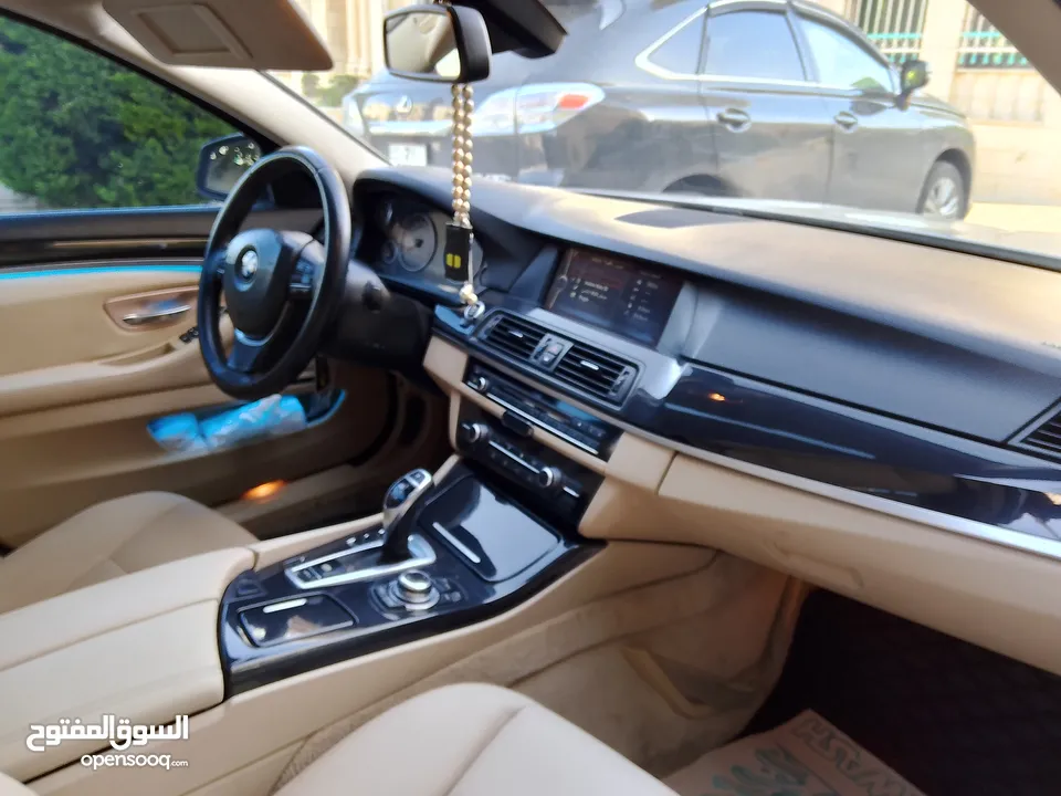 ماشيه 140 الف فقطbmw f10 528ia