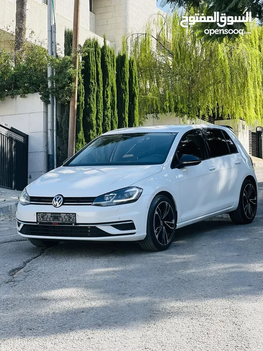 جولف 2019 بالرخصه اوتوماتيك 1500 تيربو اصل برايفت عداد 40 الف فقط فخص نخب نخب فل بدون فتحه ار لاين