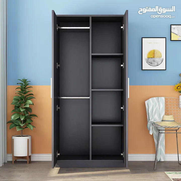 خزانة ملابس