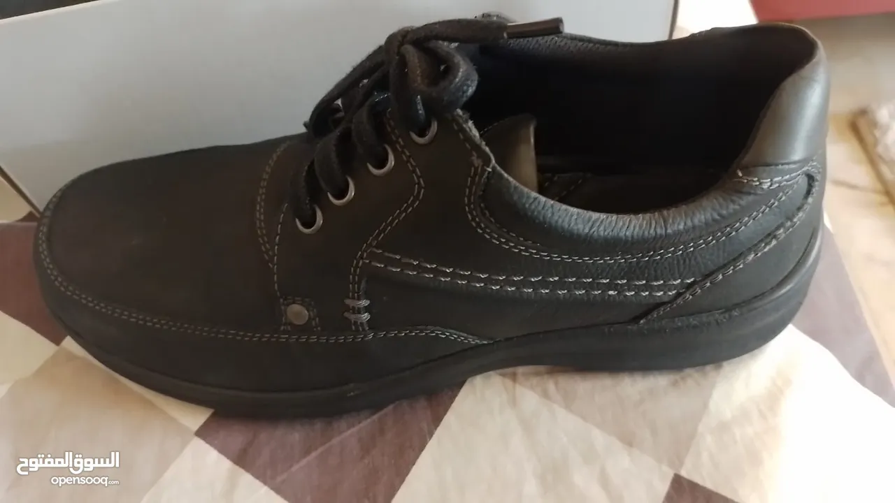 حذاء ماركة scarbella اصلي جديد قياس 41