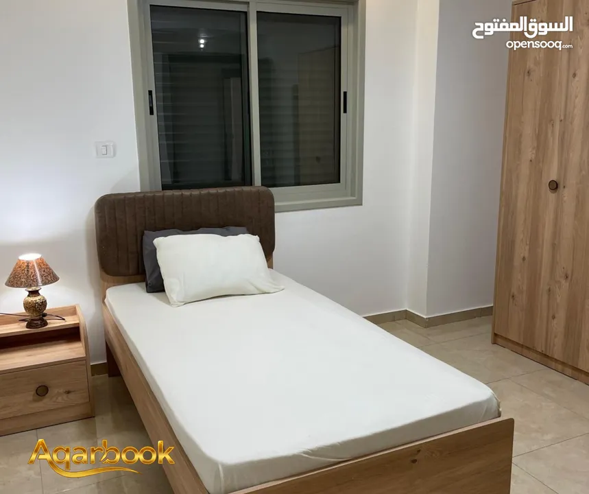 شقة مميزة مفروشة بالقرب من مسشتفى المستقبل في البيرة