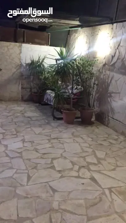 شاليهات استثمارية مميزة جدا عدد2 للبيع بسعر مغري جدا للبيع المستعجل منطقة الغور