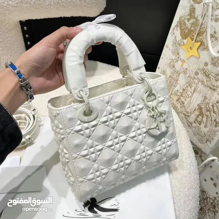 Lady Dians bag from Dior - شنط الليدي ديانا من ديور