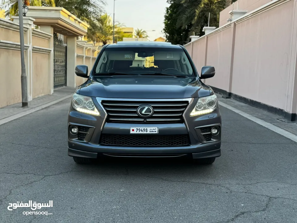 Lexus LX570 2014