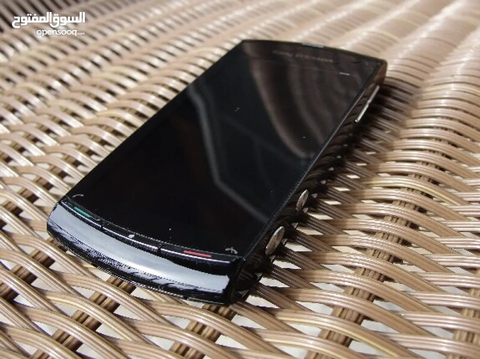 Sony Ericsson U5i brand new