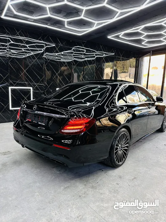 مرسيدس E220. فل amg.