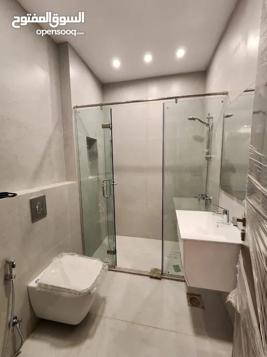 شقة نصف مفروشة للإيجار في عبدون - ref : 14583