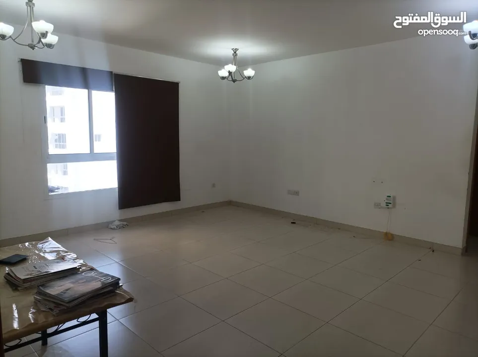 Spacious and modern 2-bedroom apartment